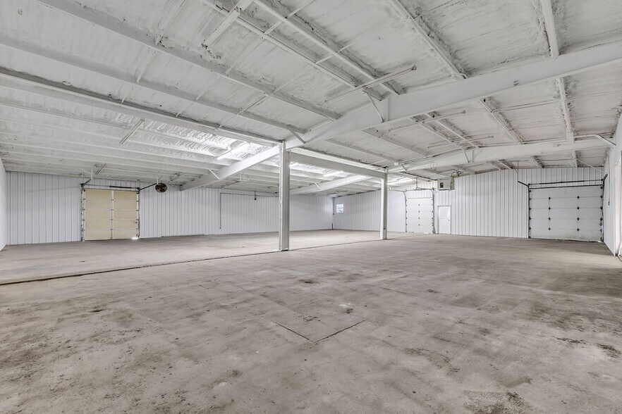More Photos Of 1600 Park Lane Dr, Trenton Industrial For Sale