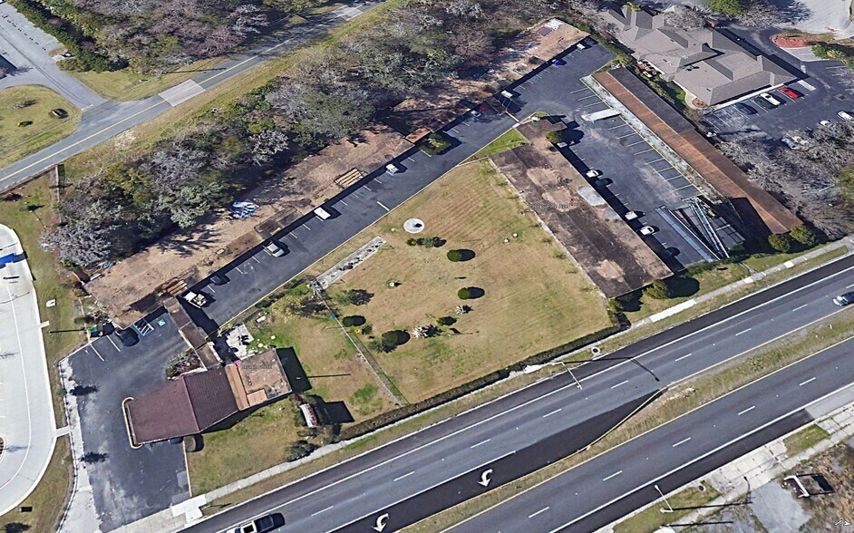 More Photos Of 2900 S Pine Ave, Ocala Hotel For Sale
