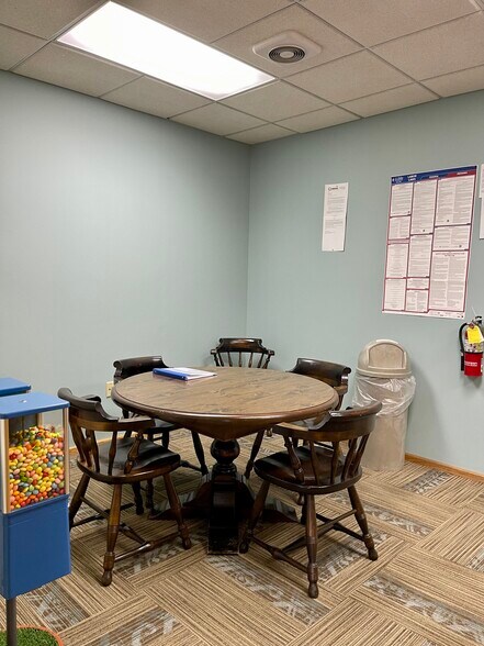 More Photos Of 4510-4520 Progress Dr, Columbus Warehouse For Lease