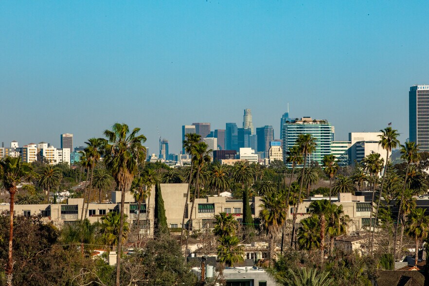 More Photos Of 150 N Robertson Blvd, Beverly Hills Medical For Lease