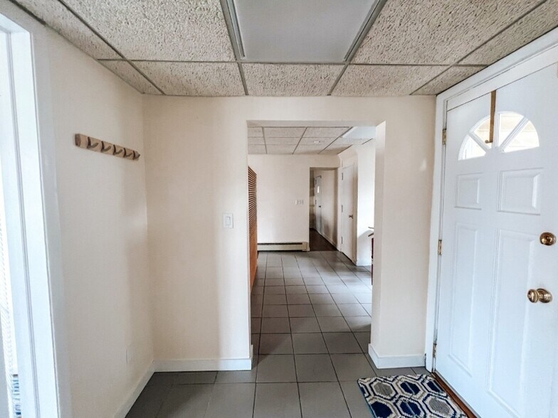 More Photos Of 136 Saint Paul St, Westfield Office Residential For Lease