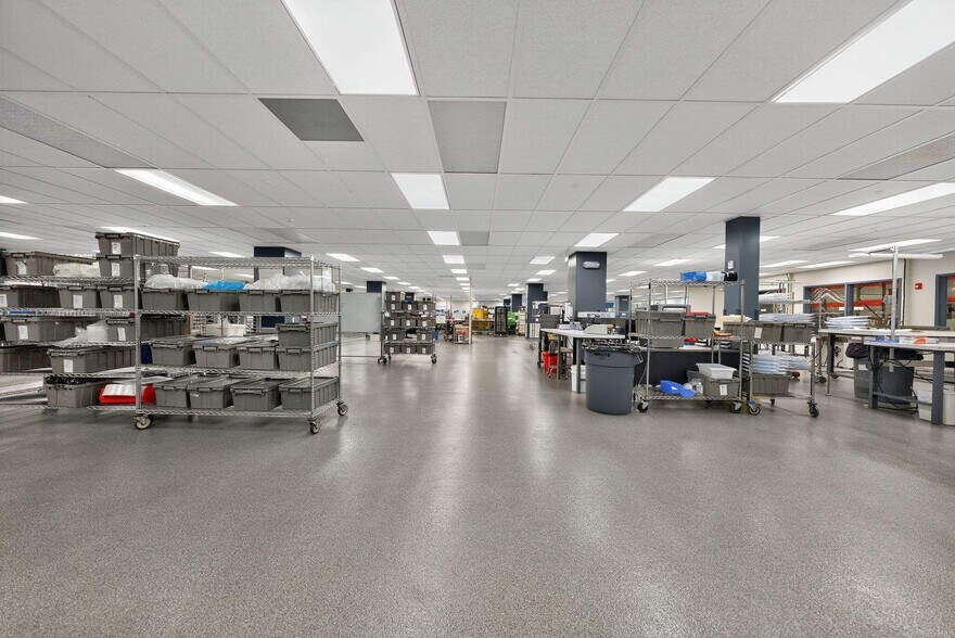 More Photos Of 8 Glens Falls Tech Park, Glens Falls Manufacturing For Sale