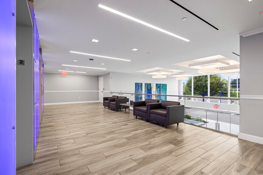 More Photos Of 275 Broadhollow Rd, Melville Office For Lease