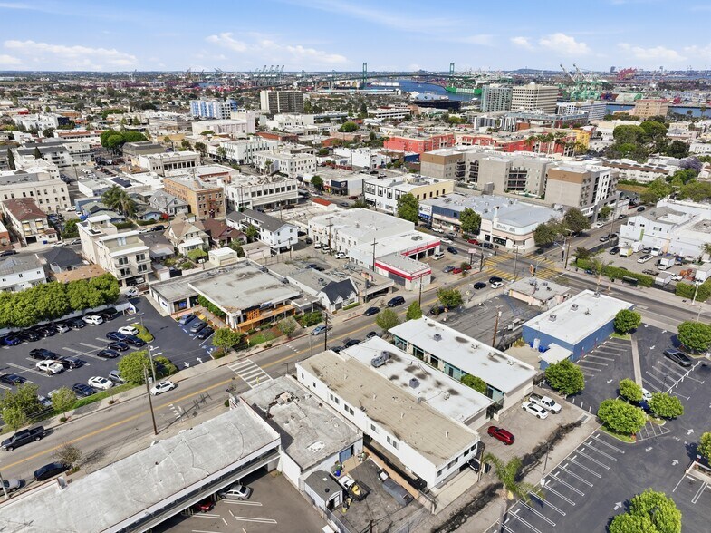 More Photos Of 527 W 9th St, San Pedro Storefront Retail Office For Sale