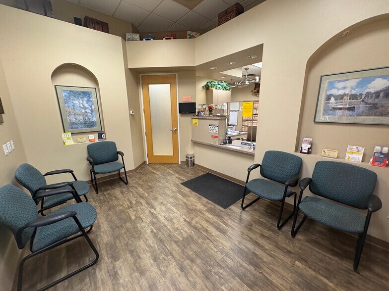 More Photos Of 4824 E Baseline Rd, Mesa Medical For Lease