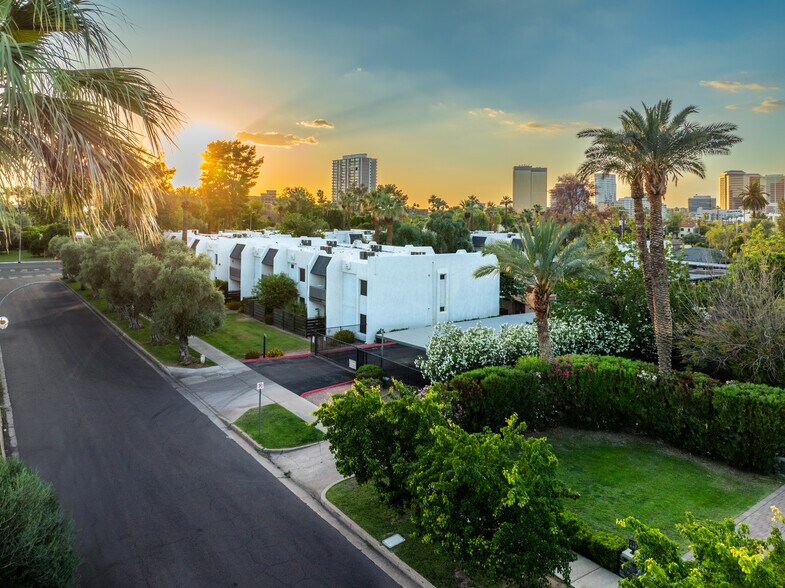 More Photos Of 302 E Monte Vista, Phoenix Multifamily For Sale