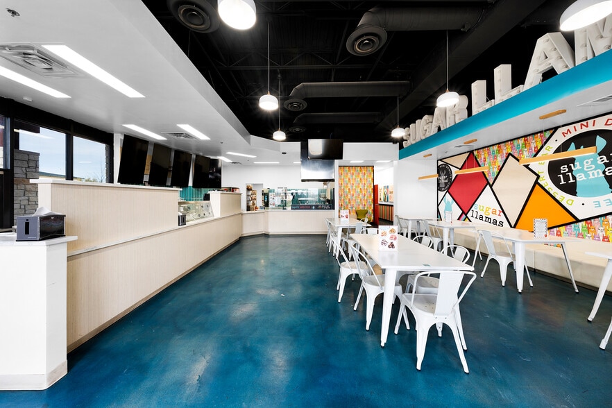 More Photos Of 6601 Horizon Rd, Heath General Retail For Lease