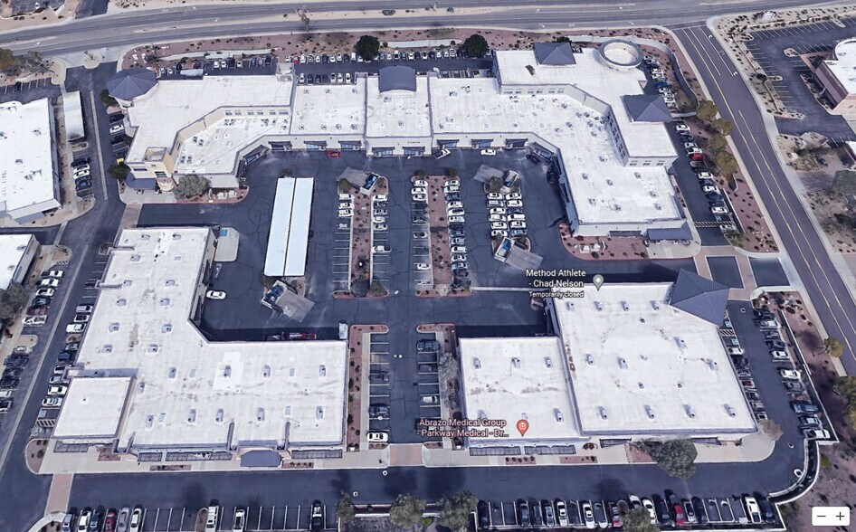 More Photos Of 7550 E Greenway Rd, Scottsdale Storefront For Lease