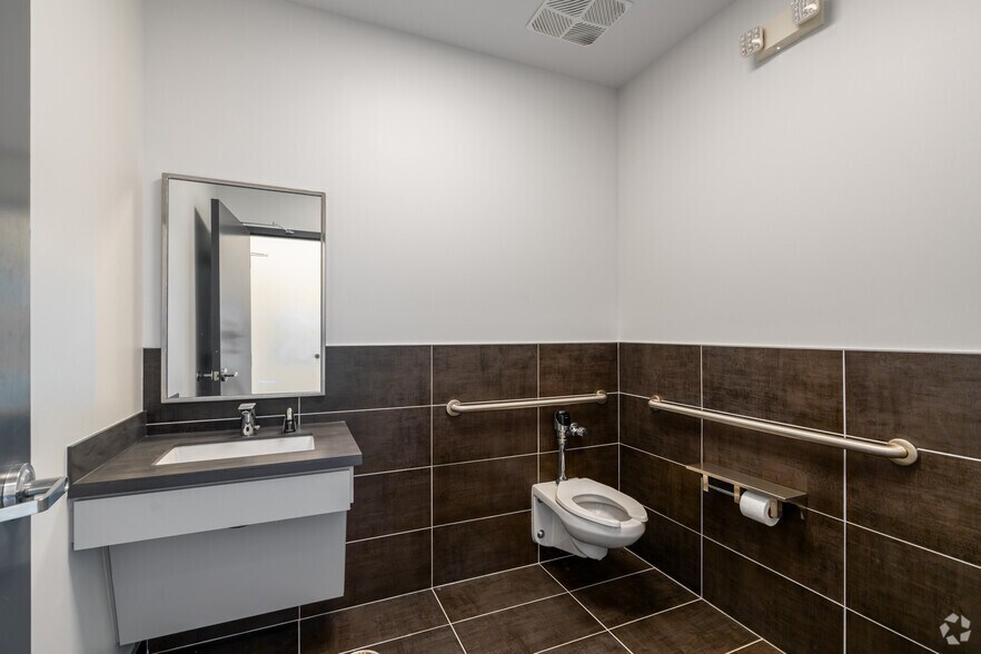 Photo of 1st Floor Ste 505