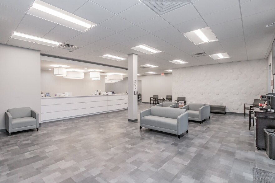 More Photos Of 5750 Stratum Dr, Fort Worth Medical For Lease