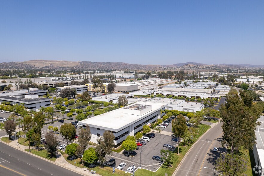 More Photos Of 2601 Saturn St, Brea Office For Lease