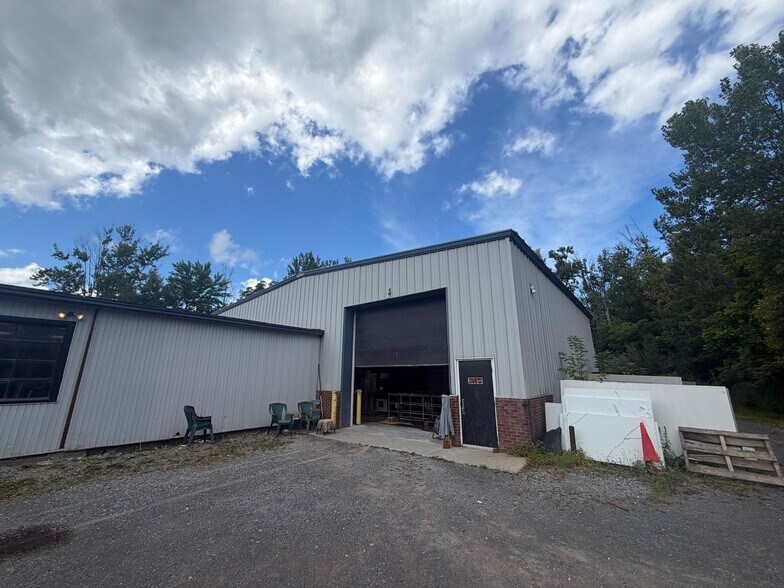 More Photos Of 114 Marcy St, East Syracuse Manufacturing For Sale