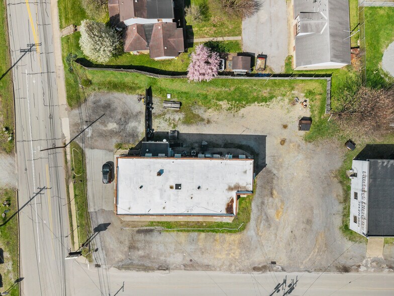 More Photos Of 1435 Freeport Rd, Cheswick General Retail For Sale