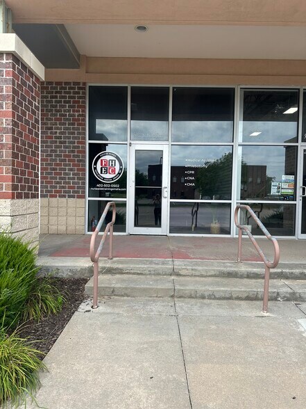 More Photos Of 156th & Q, Omaha Unknown For Lease