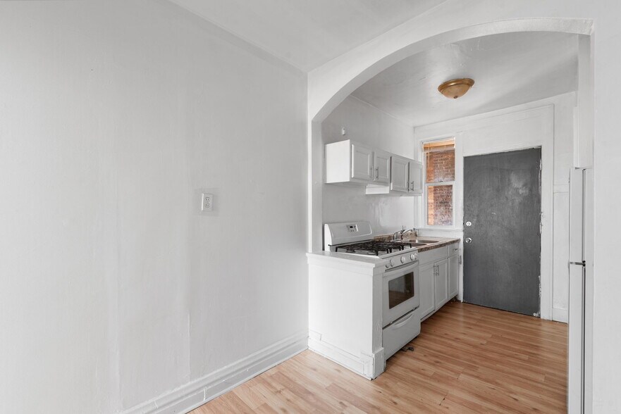 More Photos Of 5000 Virginia Ave, Saint Louis Apartments For Sale