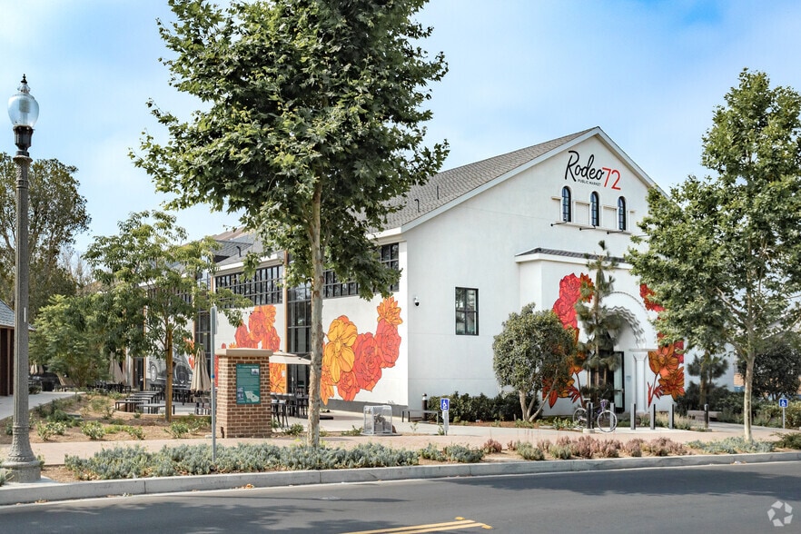 Primary Photo Of 7012 Walnut Grove Dr, Whittier Unknown For Lease