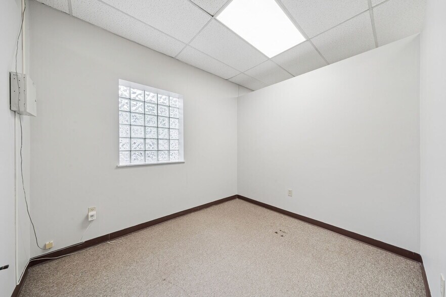 More Photos Of 4201 Butler St, Pittsburgh Storefront Retail Residential For Lease