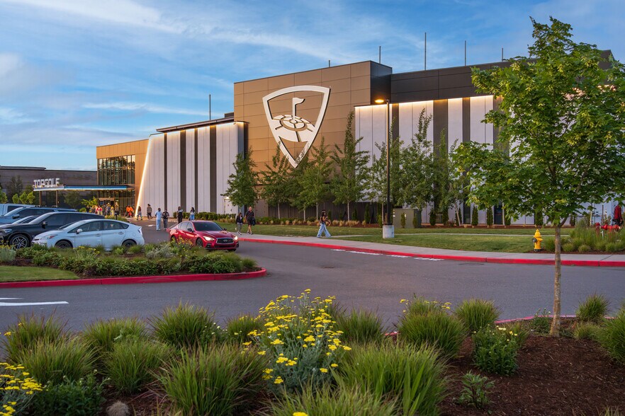 More Photos Of 780 Logan Ave N, Renton Golf Course Driving Range For Sale