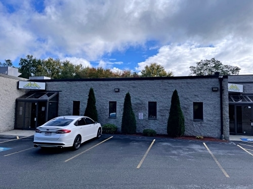 More Photos Of 323 Andover St, Wilmington Research And Development For Lease