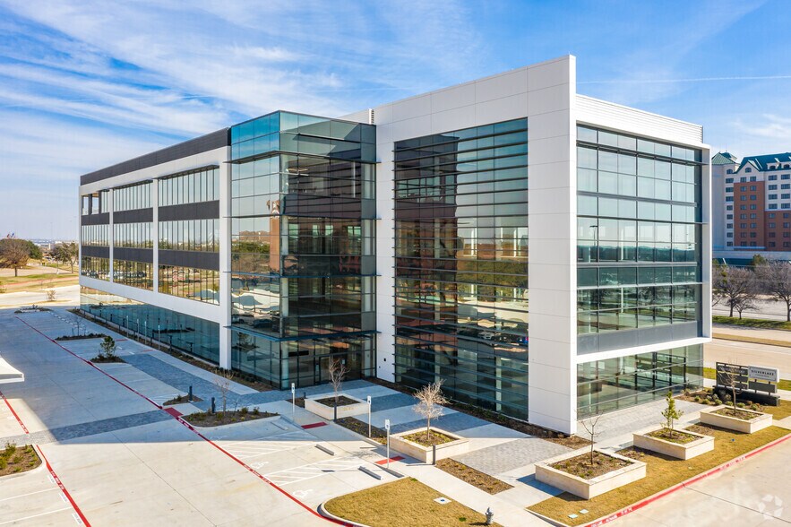 More Photos Of 1785 State Highway 26, Grapevine Coworking Space