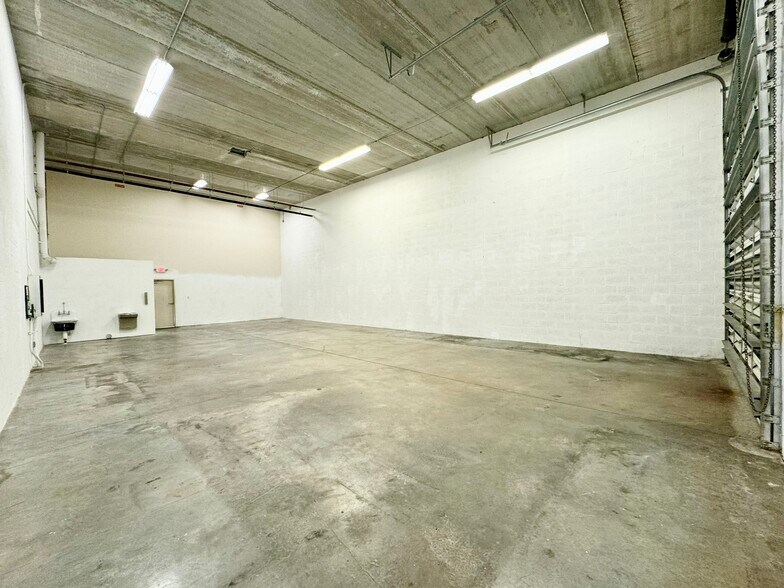 More Photos Of 4326 NW 120th Ave, Coral Springs Warehouse For Sale
