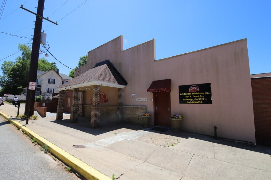 Primary Photo Of 504 E Depot St, Lagrange Lodge Meeting Hall For Sale