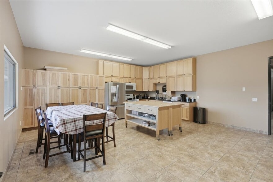 More Photos Of 2321 Jack Breault Dr, Hudson Office For Sale
