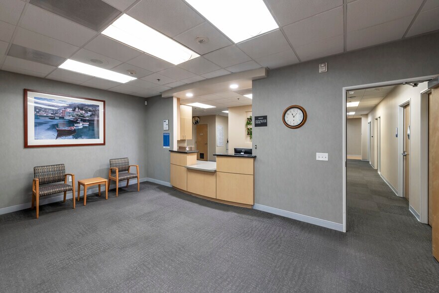 More Photos Of 400 Taylor Blvd, Pleasant Hill Medical For Lease