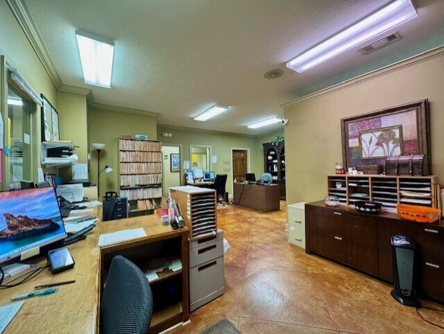 More Photos Of 2464 Main St, Plantersville Medical For Sale