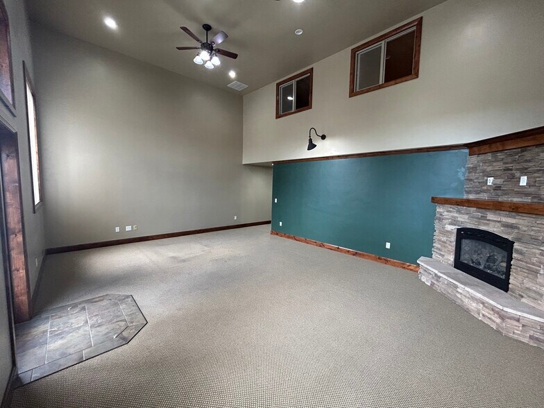 More Photos Of 750 W Quinn Rd, Pocatello Medical For Sale