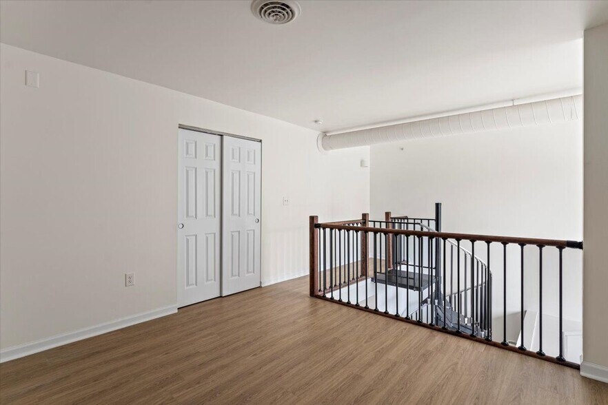 More Photos Of 2113 Ellsworth Blvd, Malta Apartments For Lease