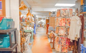 More Photos Of 2530-2534 US Route 9W, Ravena Showroom For Sale