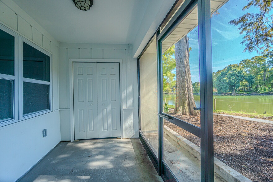 More Photos Of , Largo Unknown For Sale