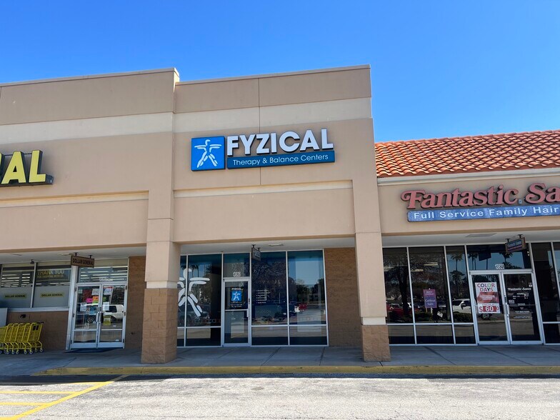 More Photos Of 13700-13850 Little Rd, Hudson Unknown For Lease