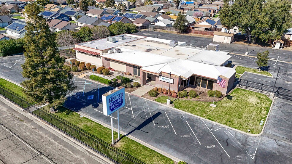 More Photos Of 971 E Broadway Ave, Atwater Office For Lease