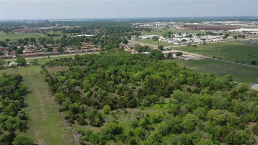 More Photos Of 211 Prospect Ave, Ponca City Land For Sale