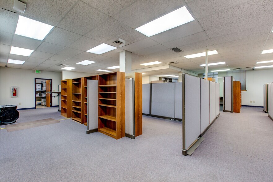 More Photos Of 5878 S Rapp St, Littleton Office For Sale