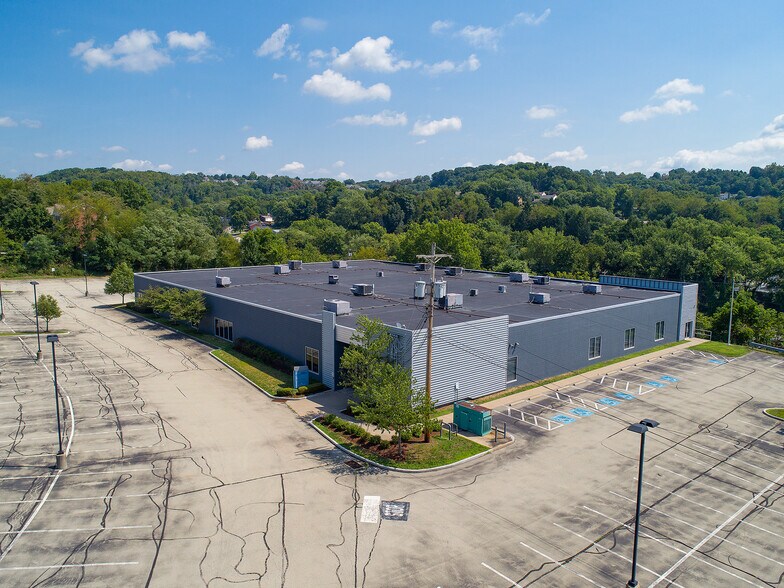 More Photos Of 801 Presque Isle Dr, Plum Warehouse For Lease