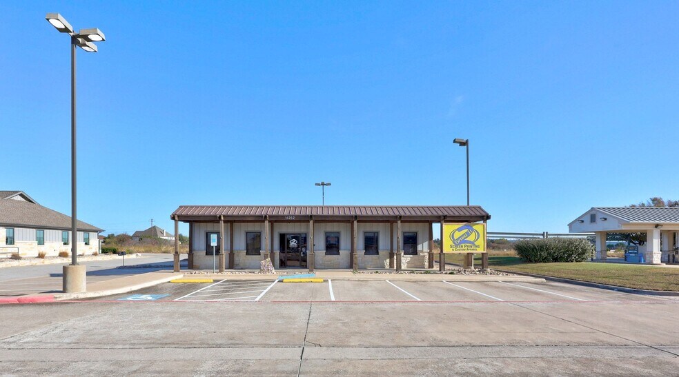More Photos Of 14262 W State Highway 29, Liberty Hill General Retail For Sale