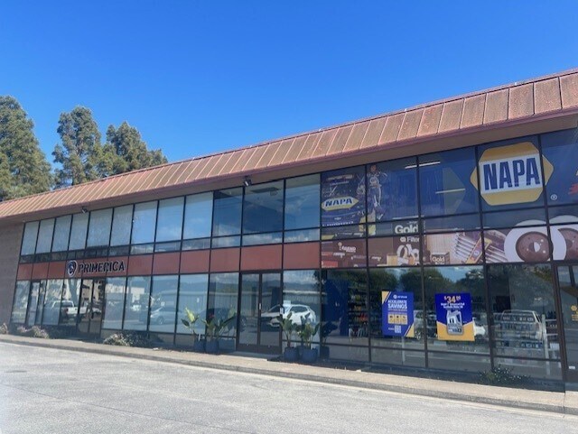 More Photos Of 3 Hangar Way, Watsonville Service For Lease