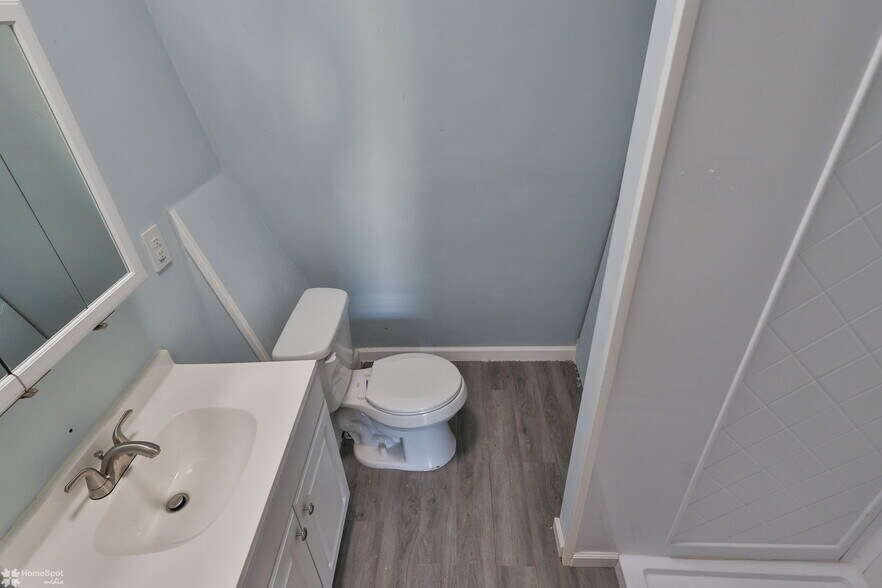 More Photos Of 38 W Central Ave, Bangor Apartments For Sale