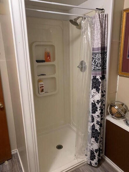 More Photos Of 809 Main Ave, Ralls Storefront Retail Office For Sale