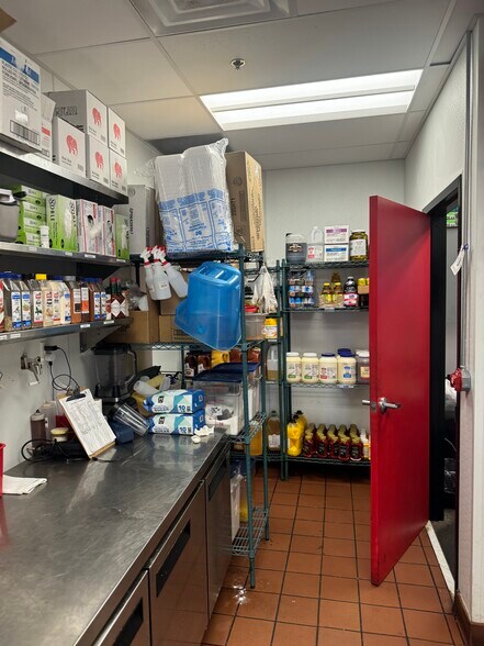 More Photos Of 3945 W Eau Gallie Blvd, Melbourne Storefront For Lease