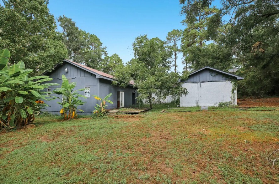 More Photos Of 242 Bishop, Livingston Apartments For Sale