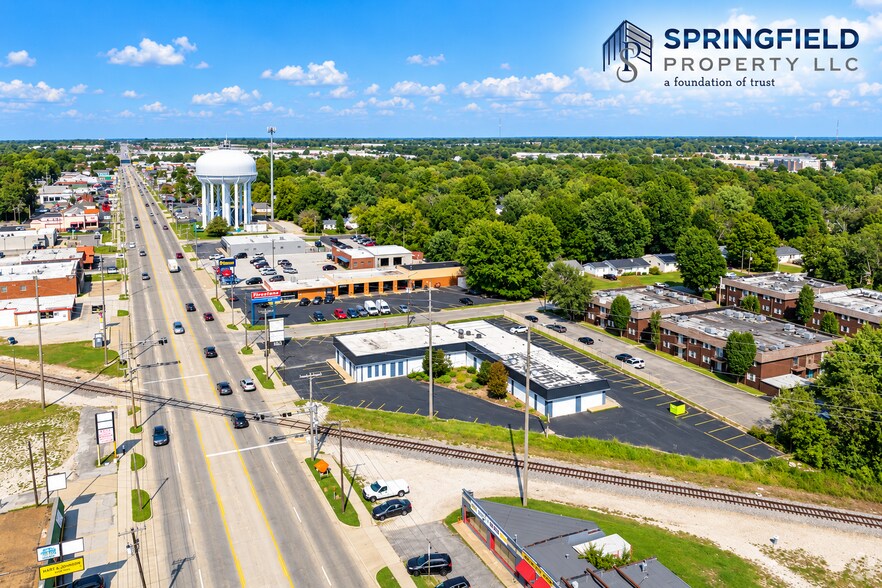 More Photos Of 838-840 S Glenstone Ave, Springfield Office For Lease