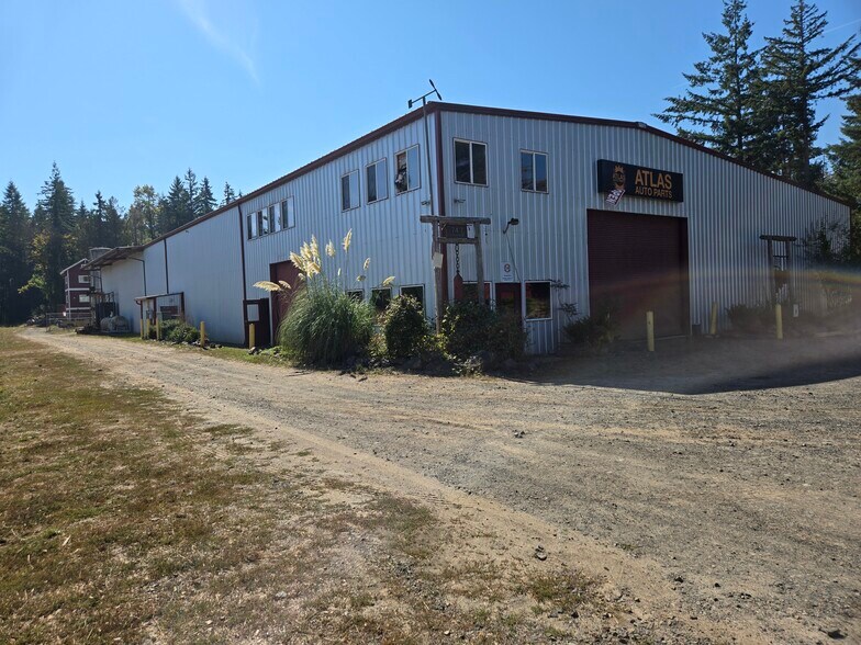 More Photos Of 747 Atlas Rd, Vader Warehouse For Sale