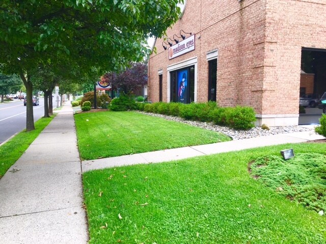 More Photos Of 309C Main St, Madison Unknown For Lease