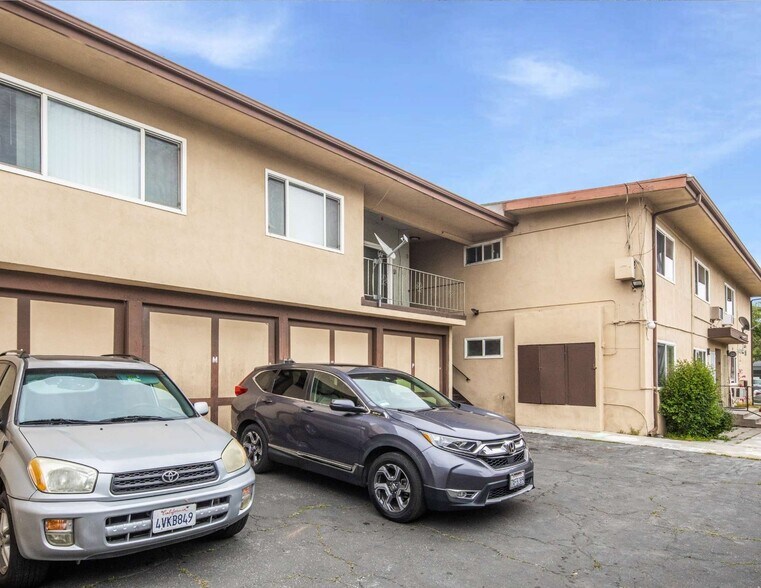 More Photos Of 525 N San Gabriel Ave, Azusa Apartments For Sale