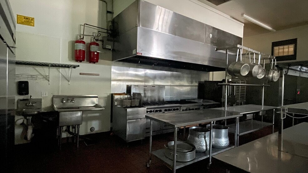More Photos Of 1050 S Santa Fe Ave, Vista Lodge Meeting Hall For Sale