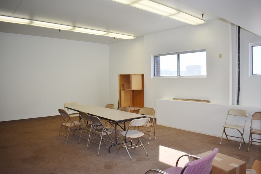 More Photos Of 1131 Central Ave, Middletown Loft Creative Space For Sale